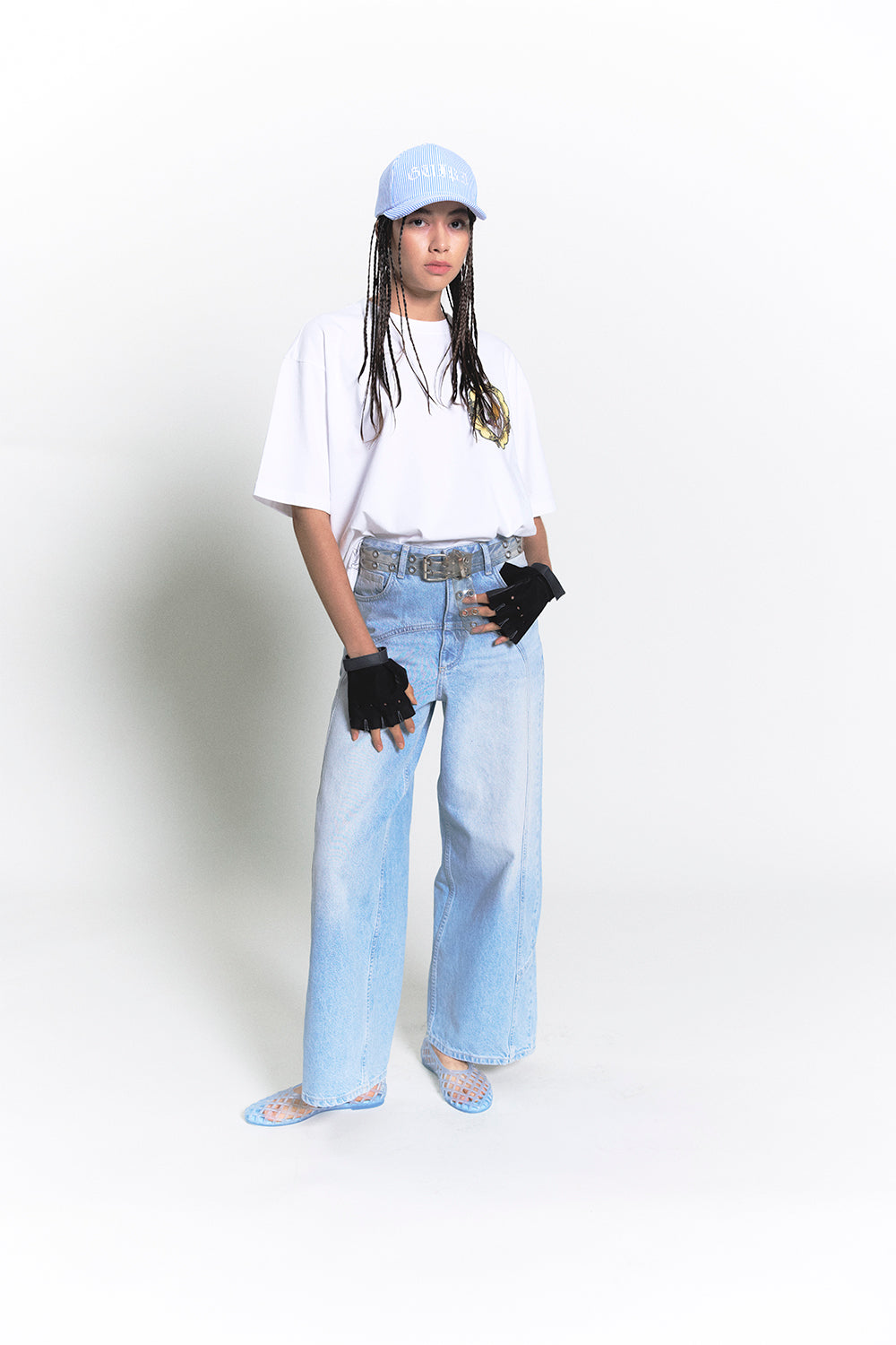 GORRA GÓTICO BLANCO