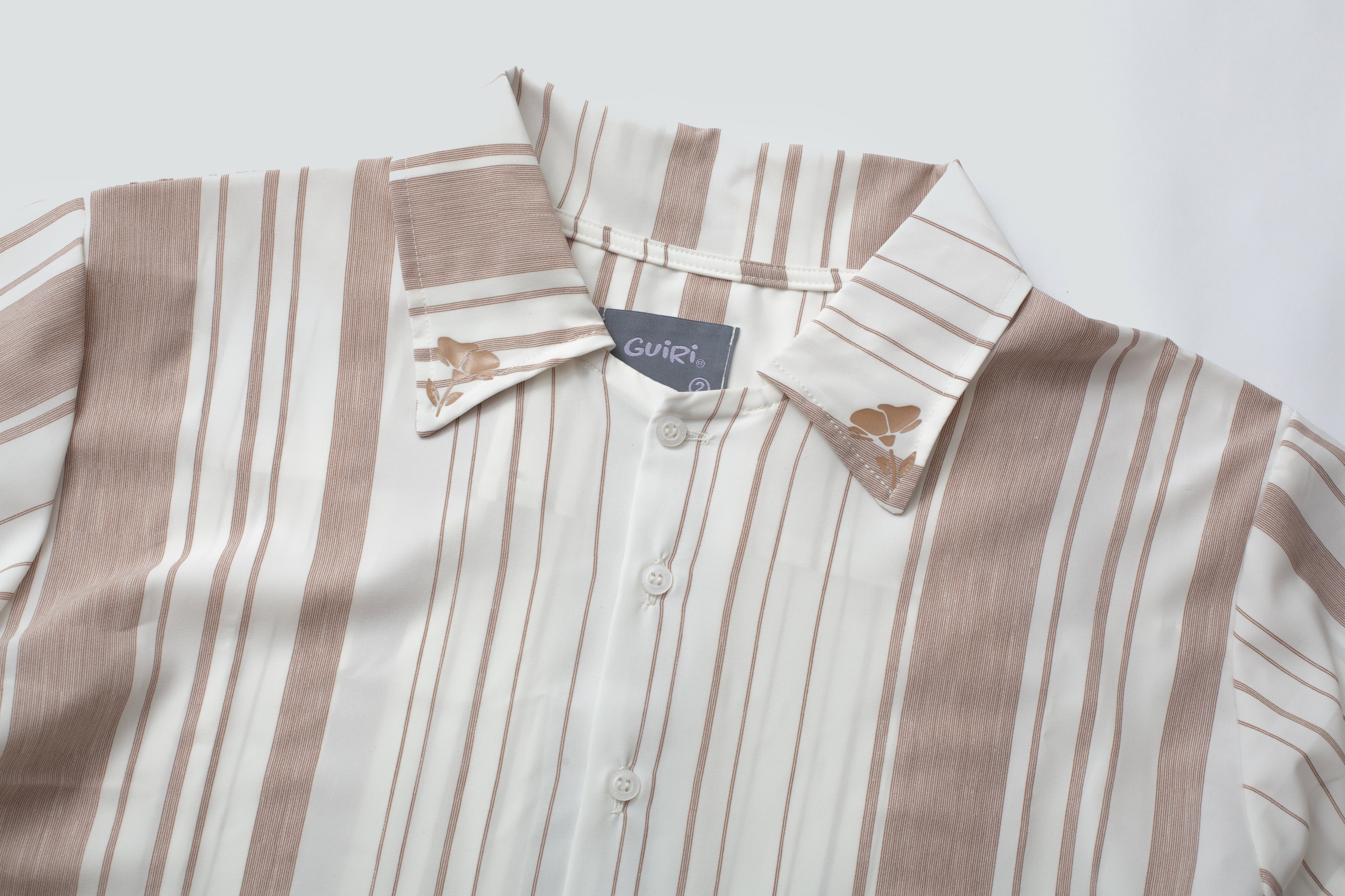 CAMISA NIKO BEIGE