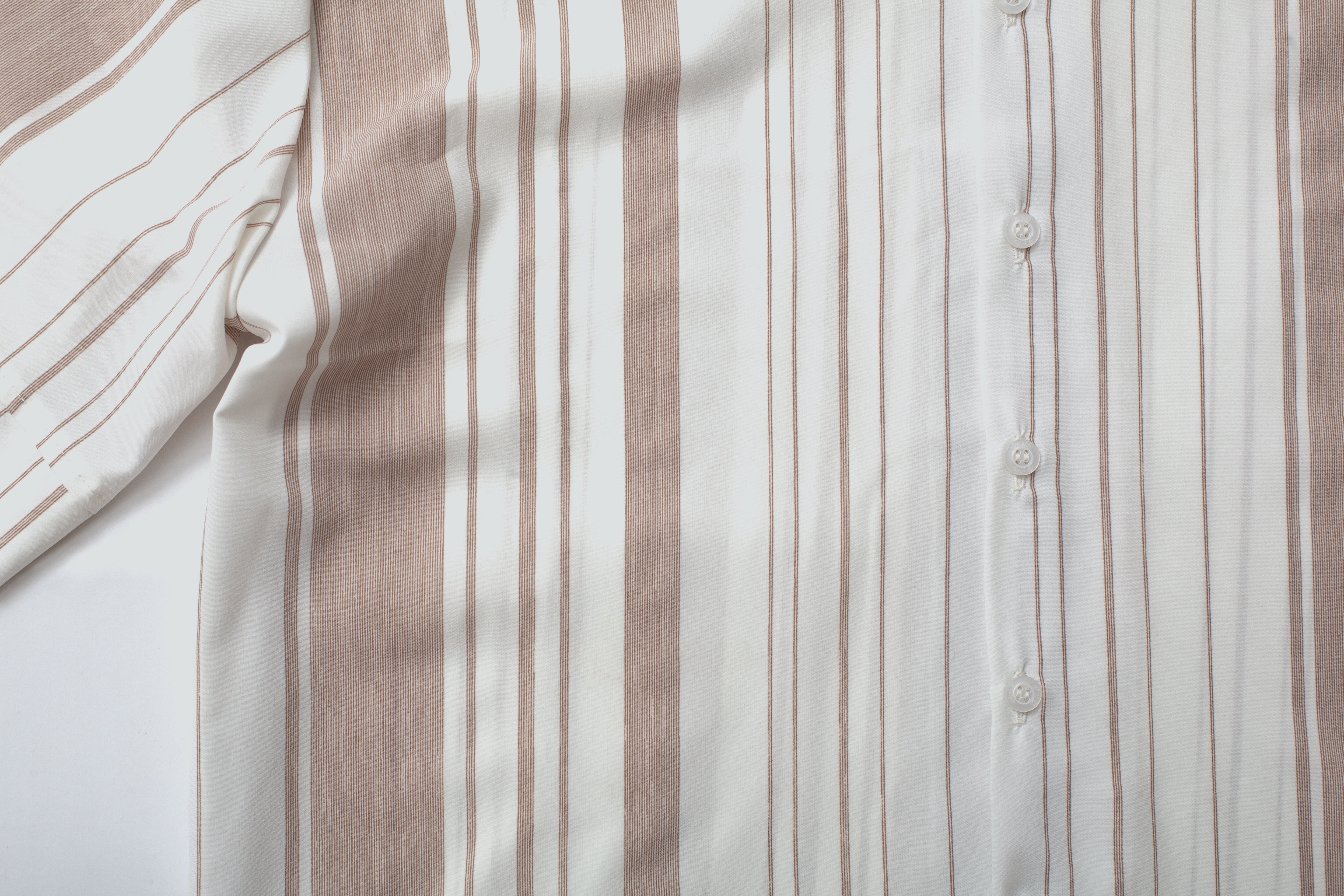 CAMISA NIKO BEIGE