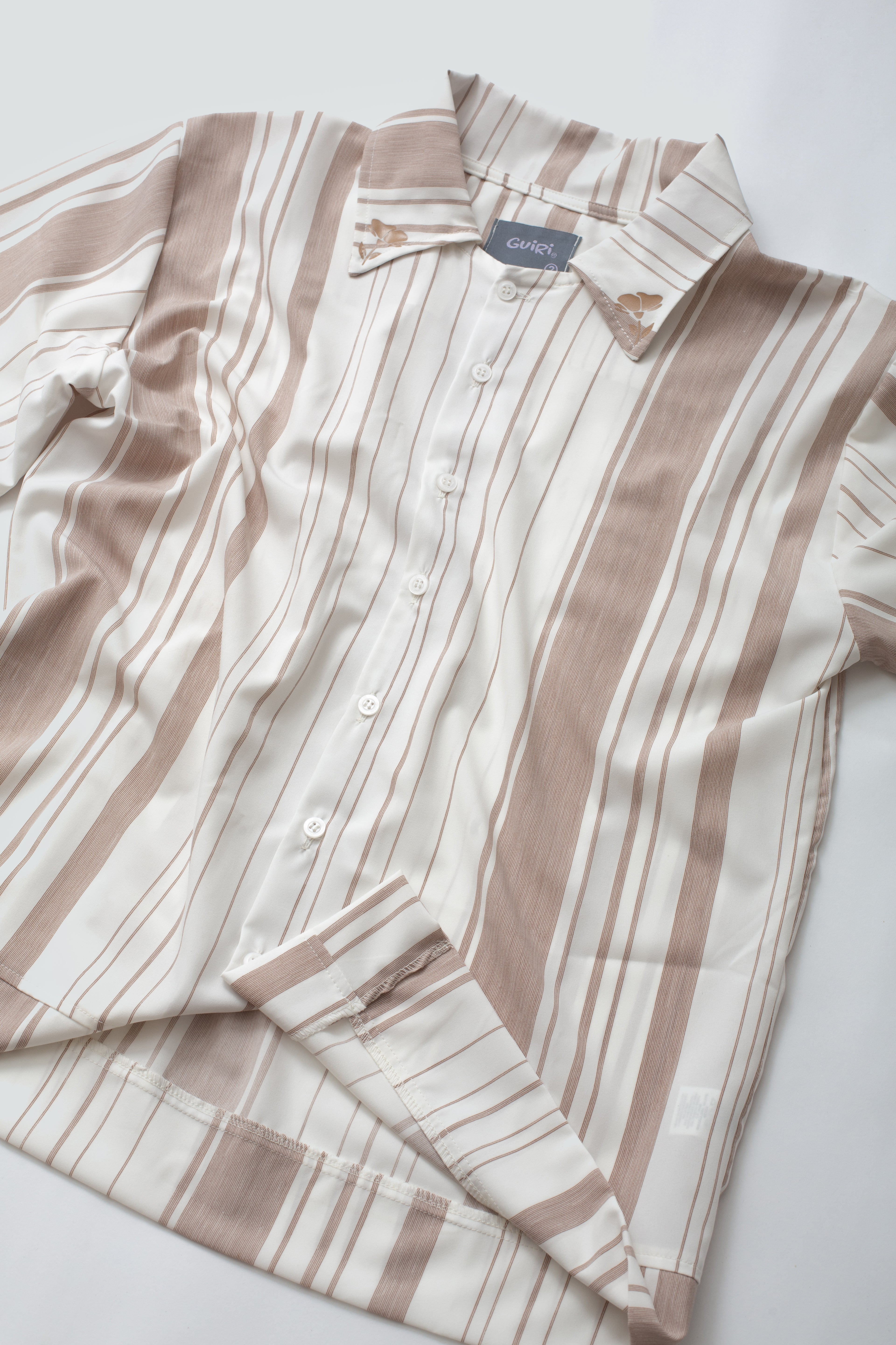 CAMISA NIKO BEIGE
