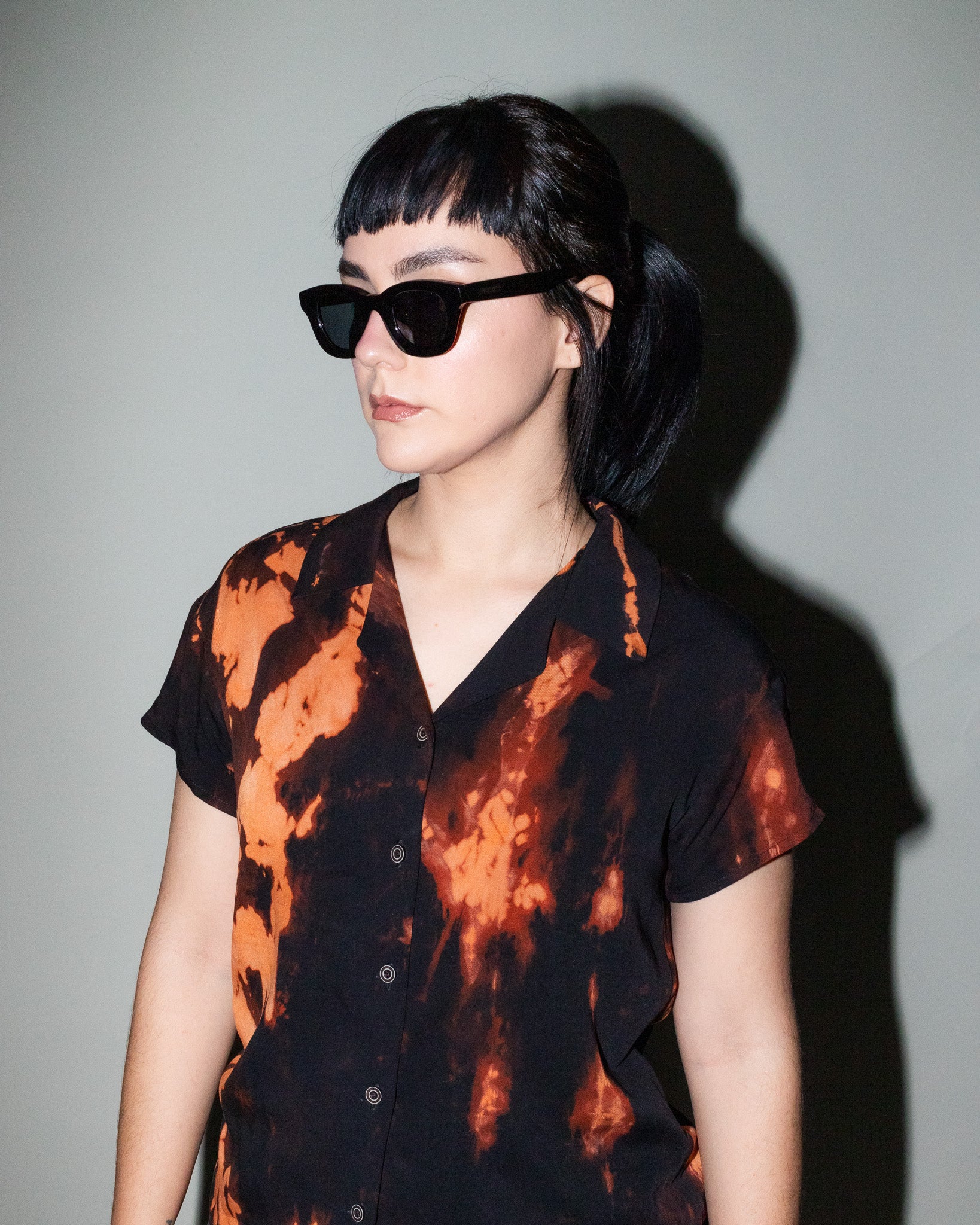 WOMEN'S FLAME SHORT SLEEVE SHIRT