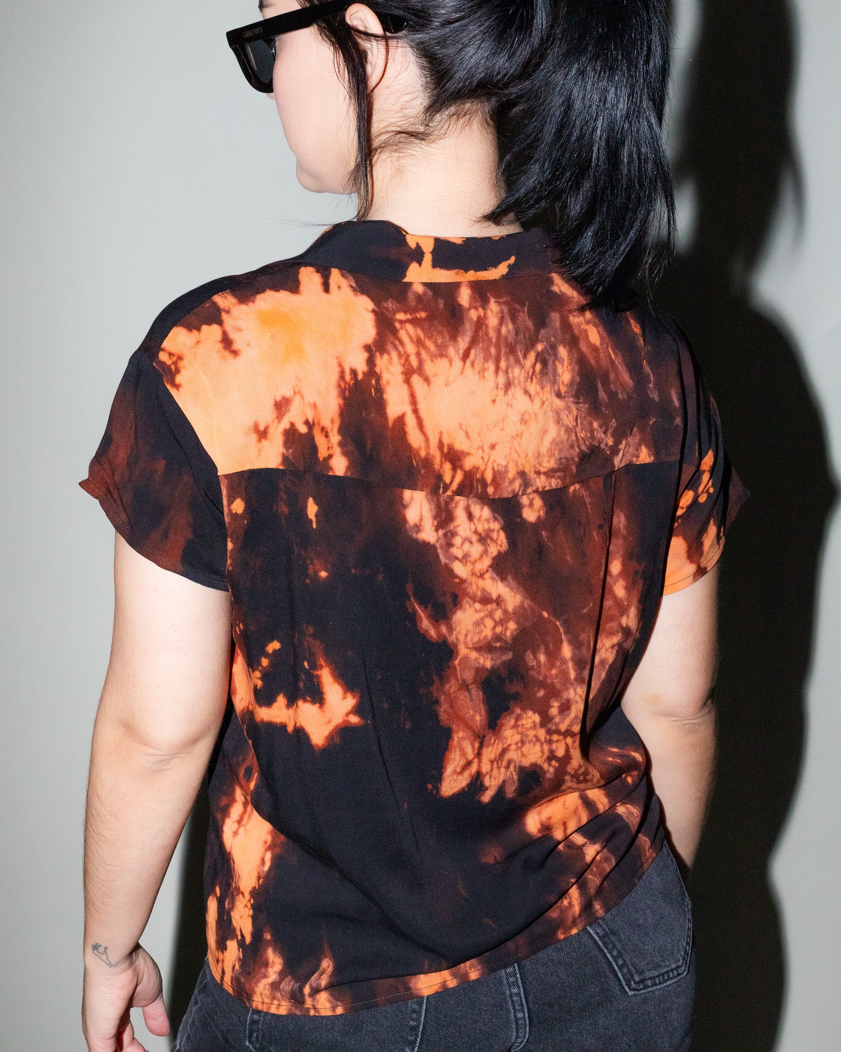 WOMEN'S FLAME SHORT SLEEVE SHIRT