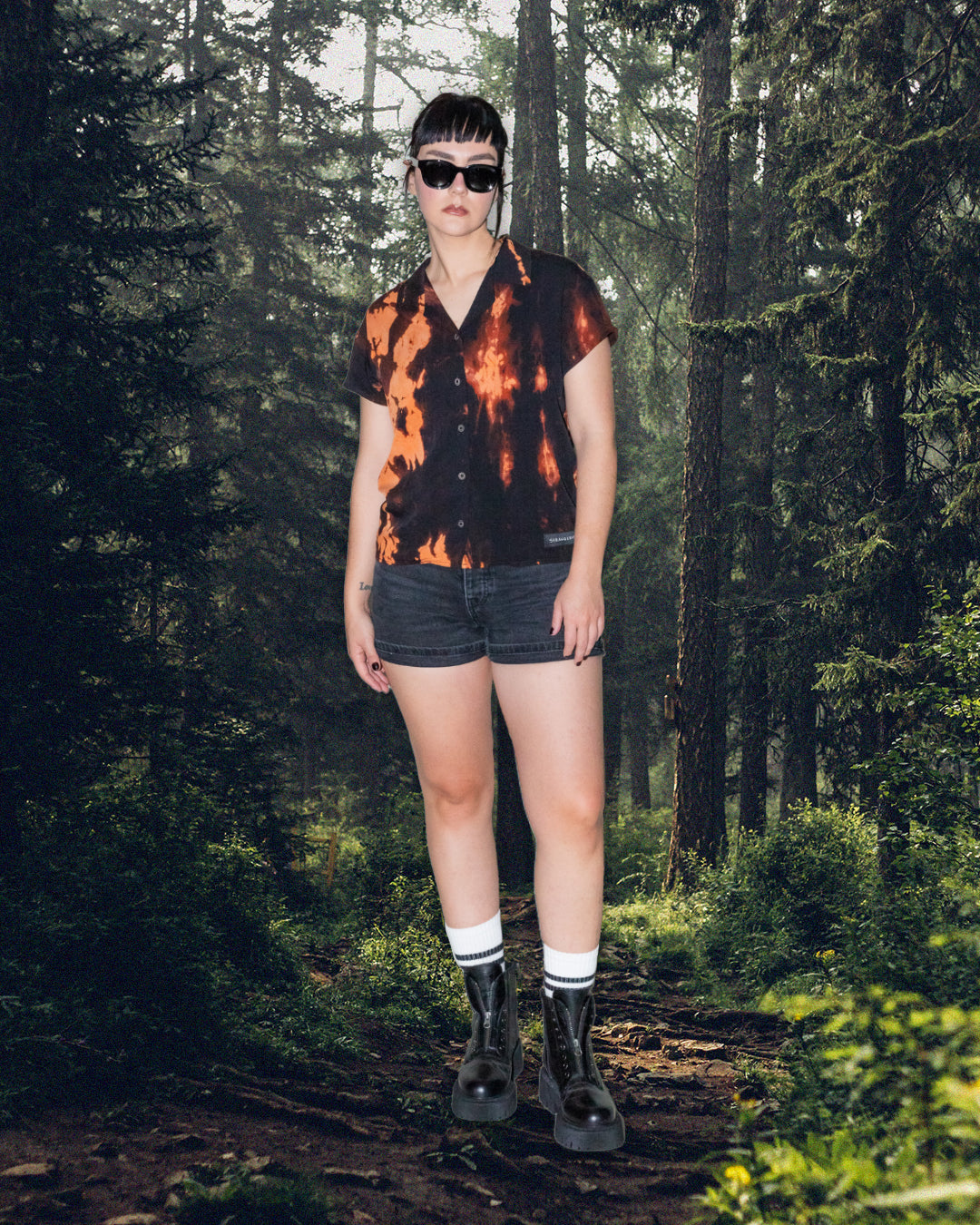 WOMEN'S FLAME SHORT SLEEVE SHIRT
