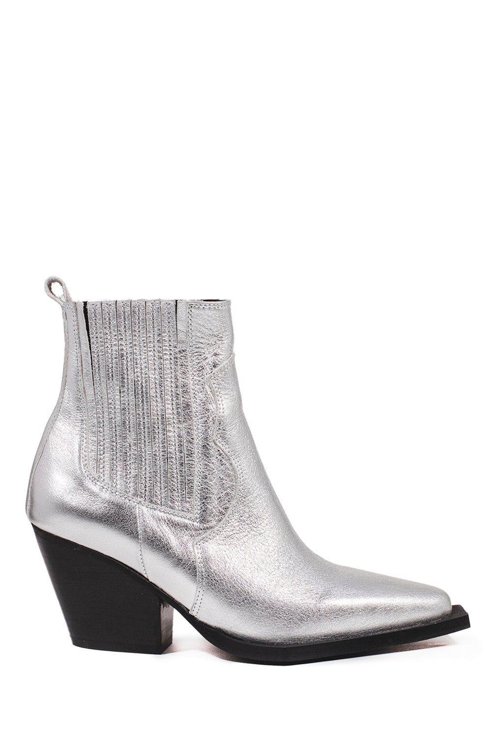 LUCKY SILVER BOOTS