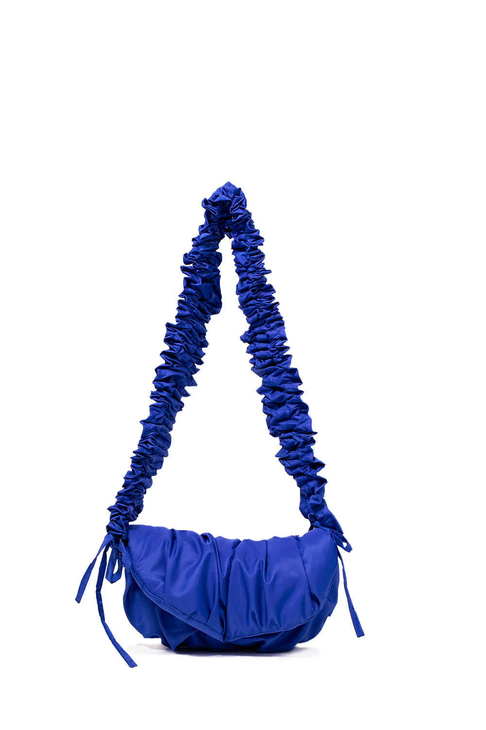 BOLSO PETALO AZUL REY