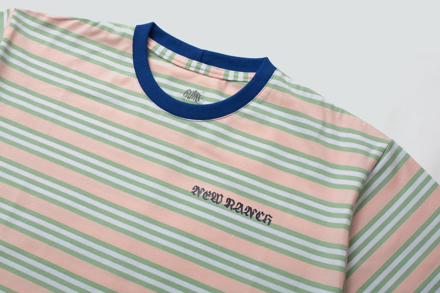 PLAYERA RAYAS CUELLO REY
