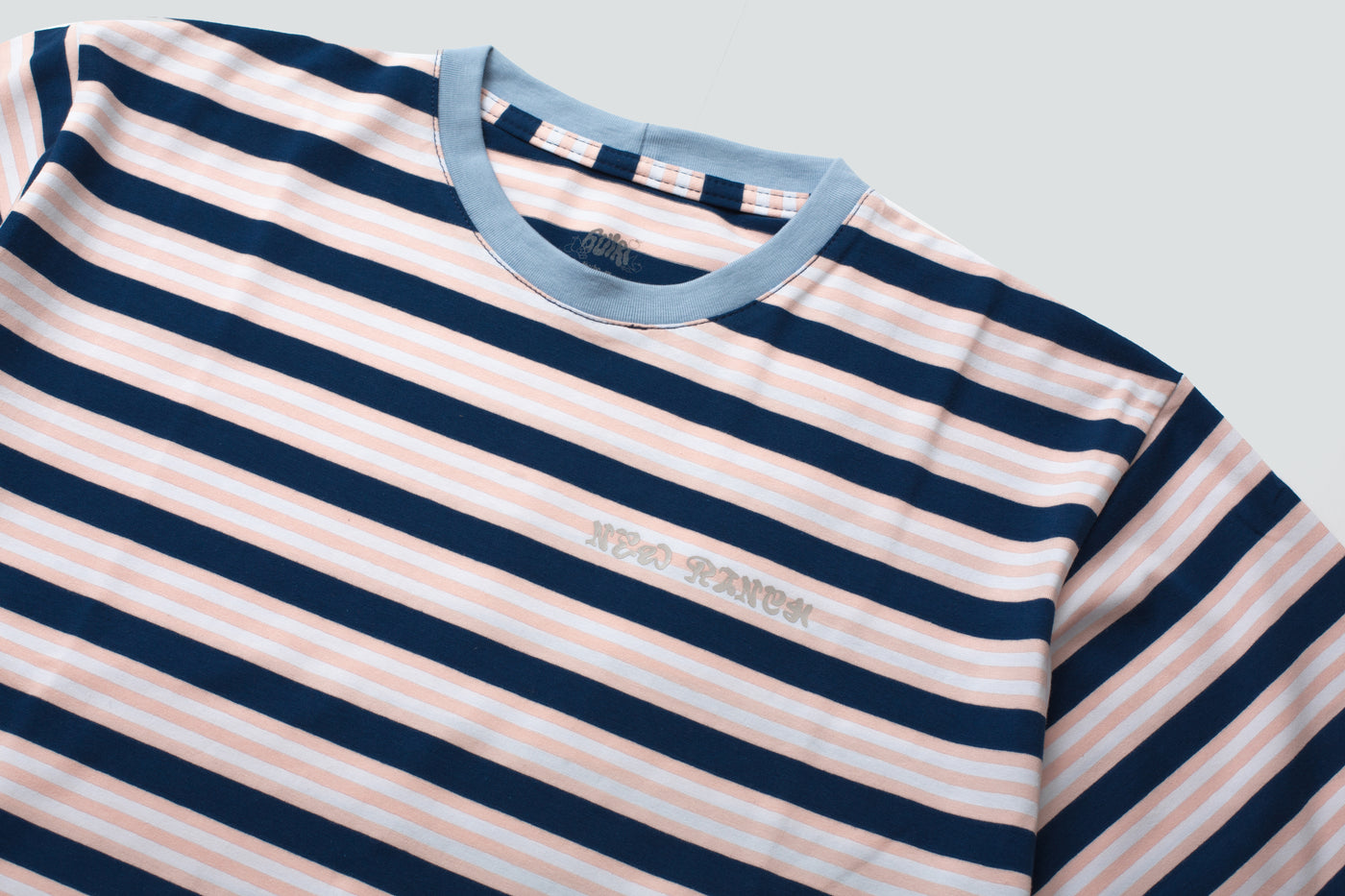 PLAYERA RAYAS CUELLO AZUL CIELO