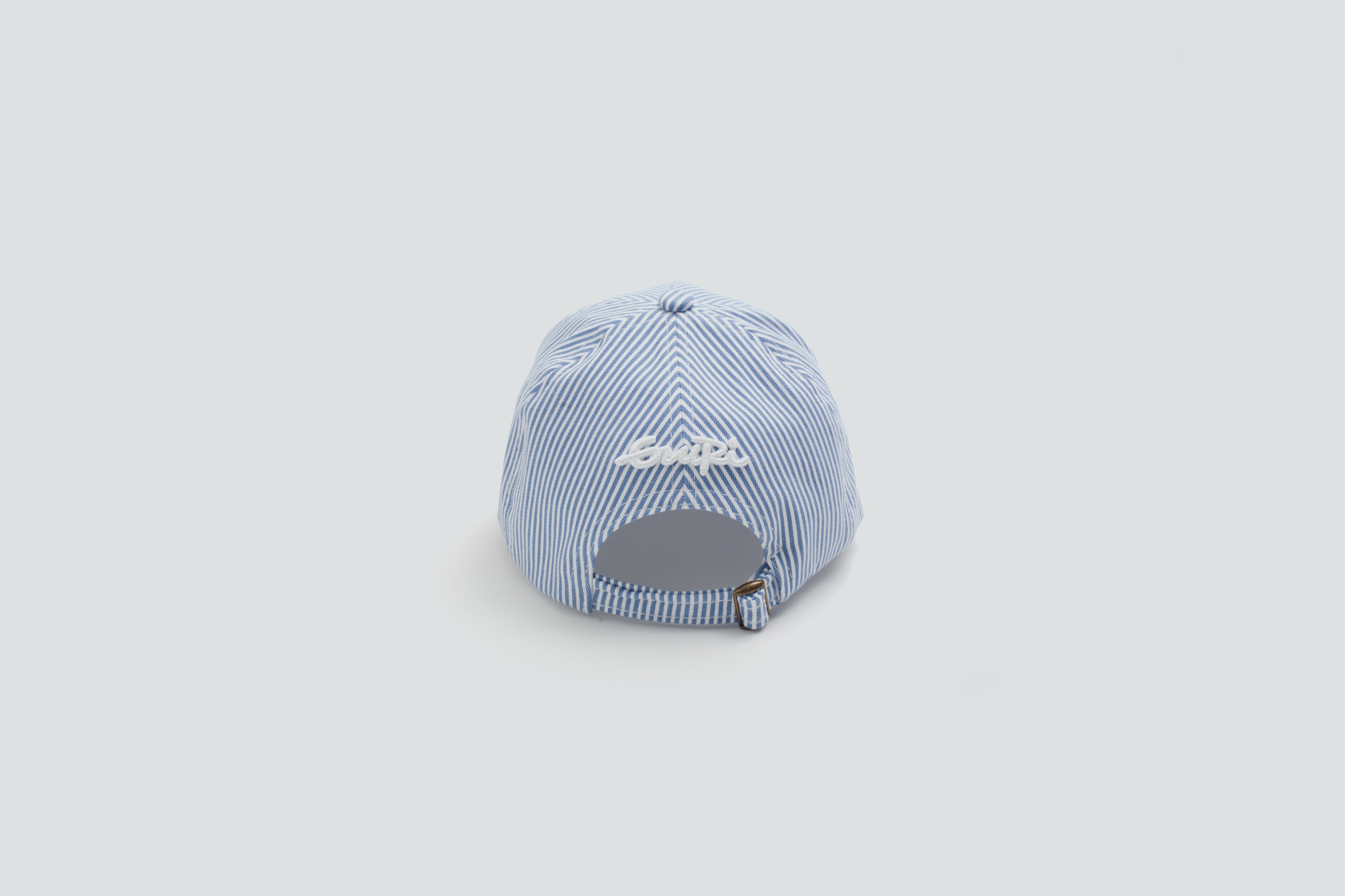 WHITE GOTHIC CAP