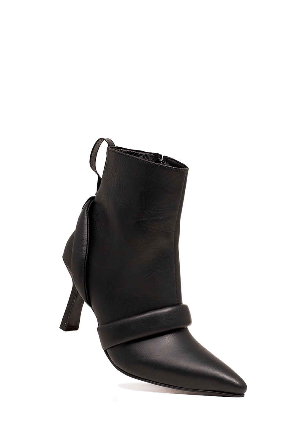 IDUN BLACK BOOTS