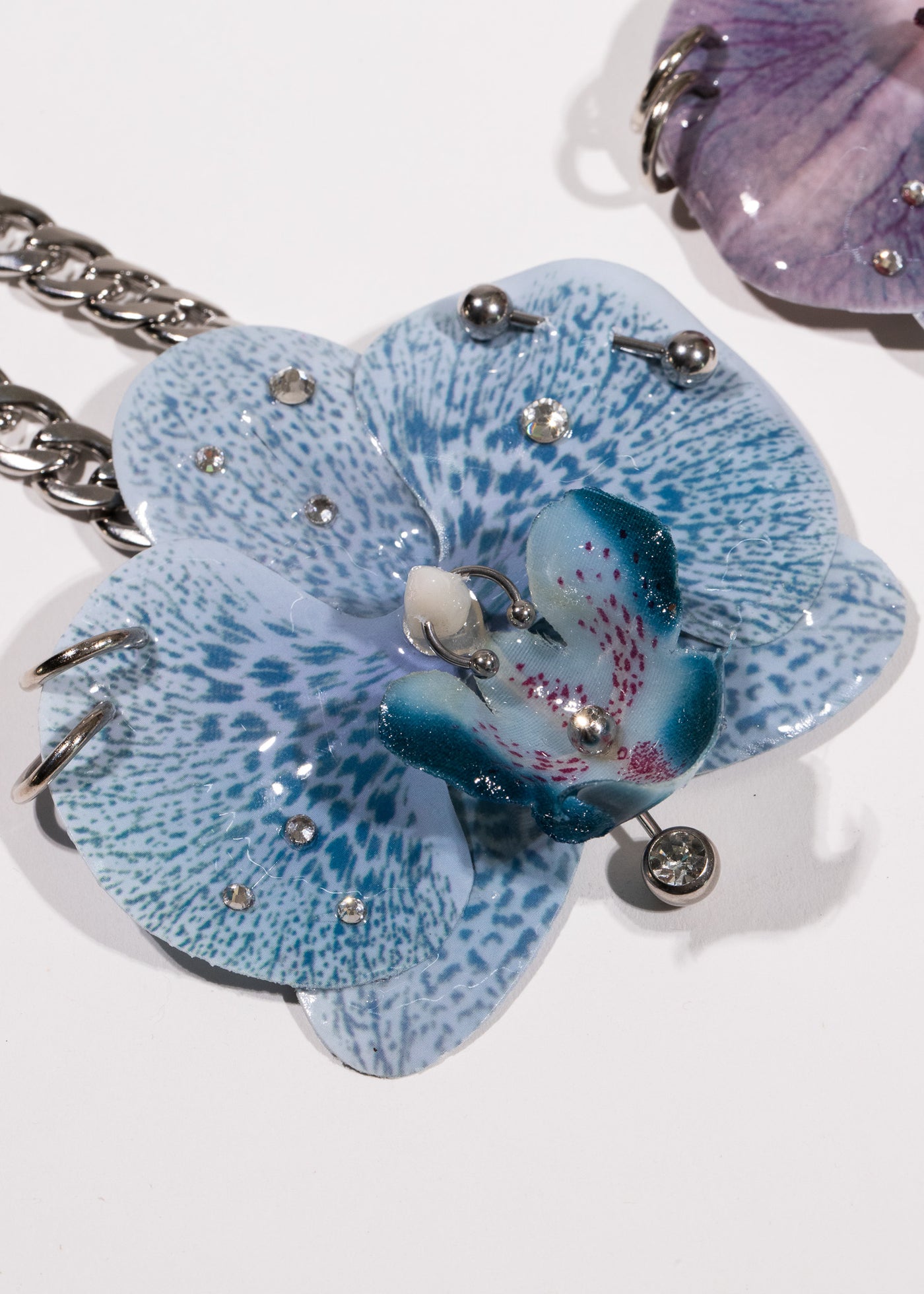 CHOKER ORQUÍDEA AZUL