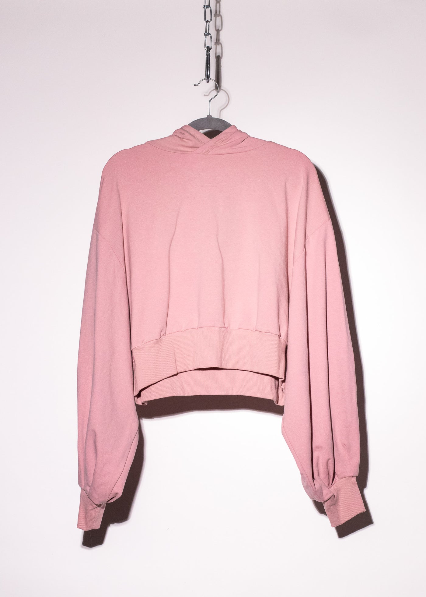 SUDADERA CROP AKIHO ROSA SAKURA