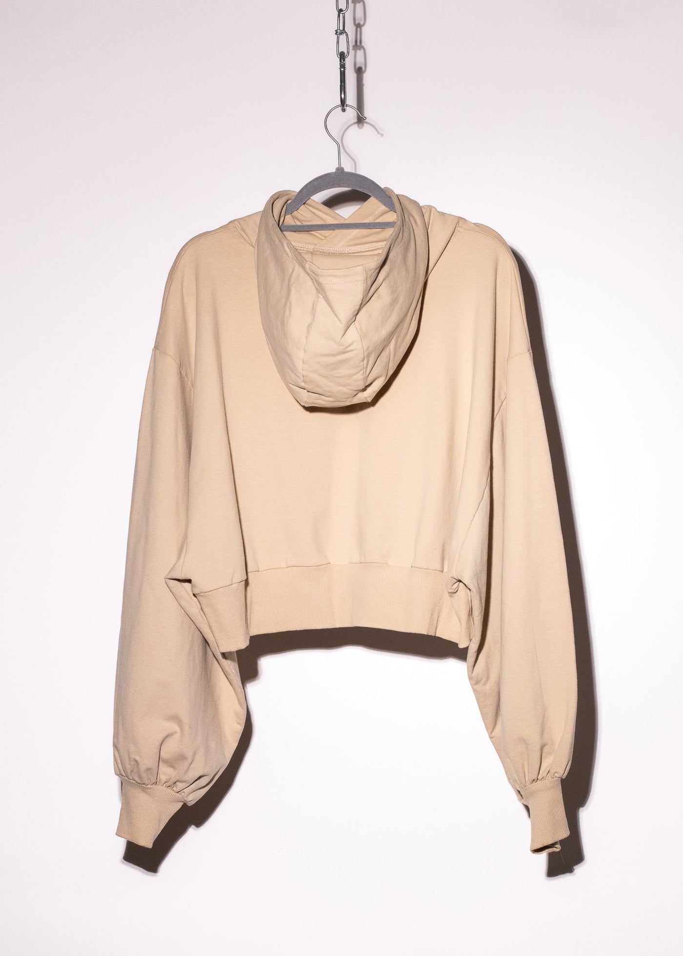 AKIHO OAT CROP SWEATSHIRT