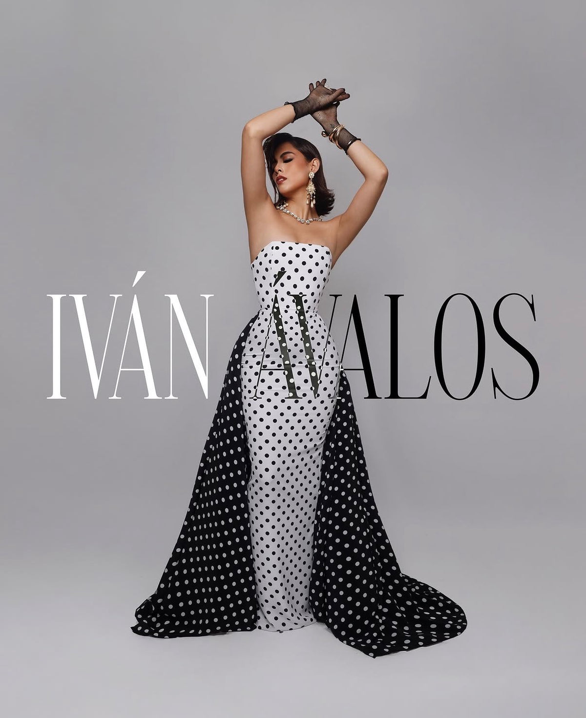 VESTIDO STRAPLESS POLKA DOTS