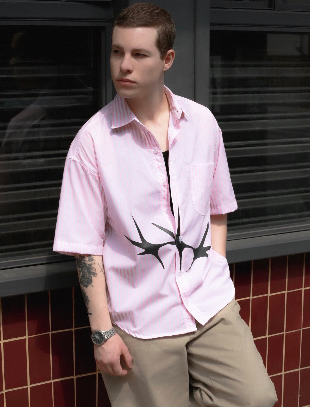 BLACK STAR PINK SHIRT