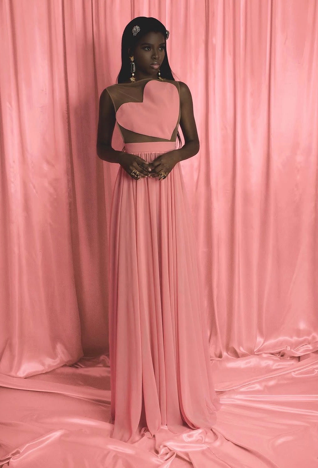 VESTIDO CON CORAZÓN