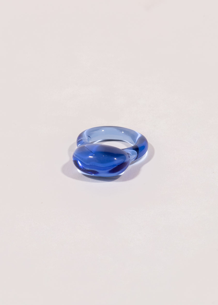 BLUE GOBLET-SHAPED RING
