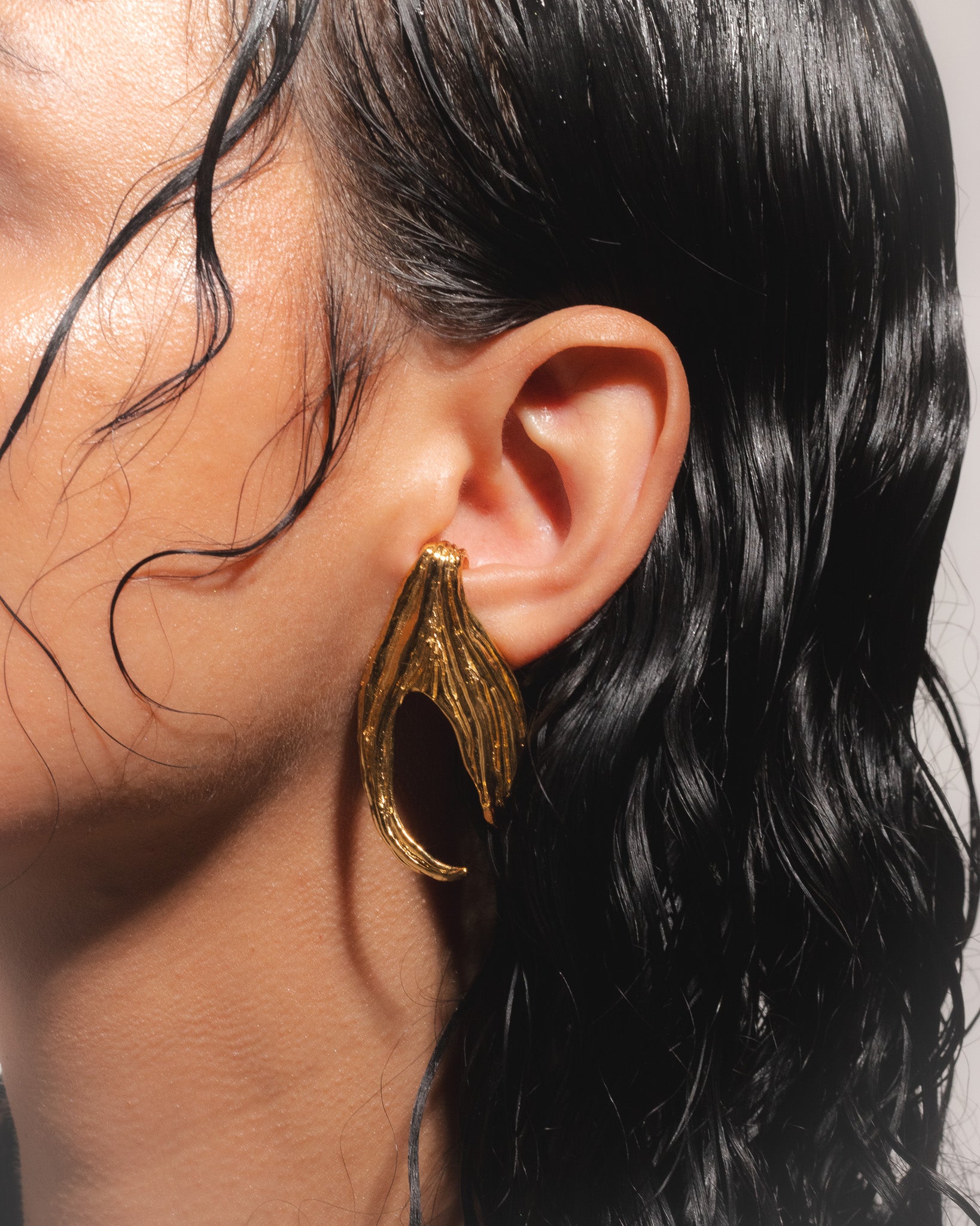 BRUNA EARRING