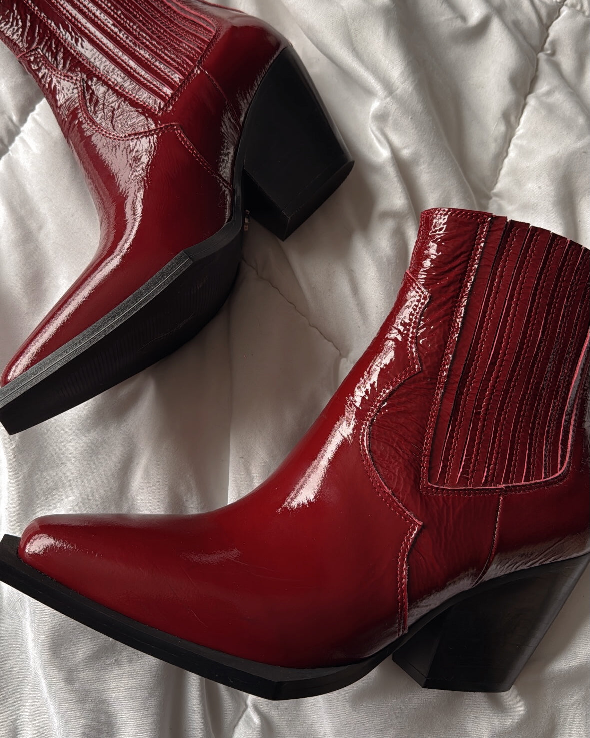 LUCKY CHERRY BOOTS
